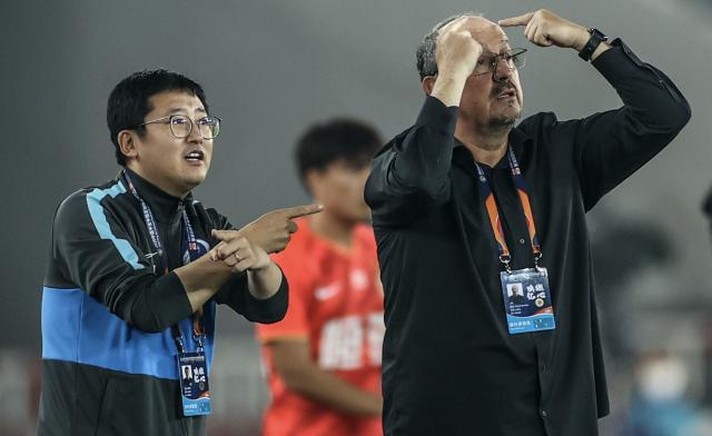 开云最新网址-向现实妥协？贝帅执教成绩零突破 青春风暴未成功